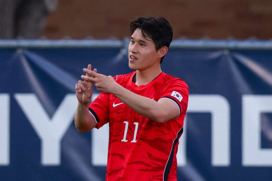 Lee Dong-gyeong fez o único gol do jogo