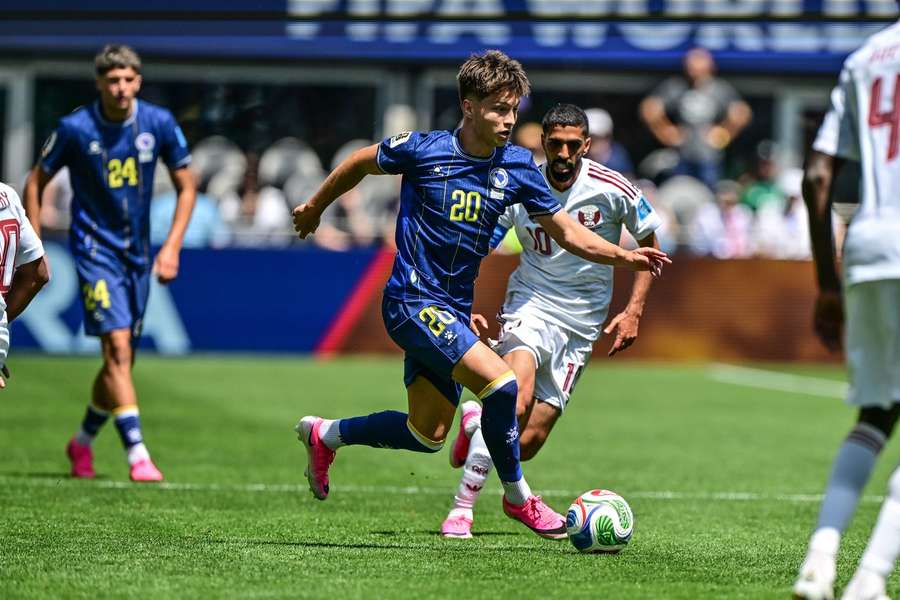 Bosnia and Herzegovina's Esmir Bajraktarevic in action Bosnia and Herzegovina's Esmir Bajraktarevic in action
