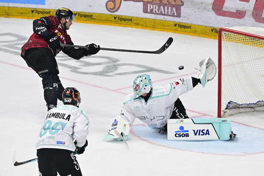 Dominik Frodl na Spartě neinkasoval ani z této šance Matěje Blümela. Dominik Frodl na Spartě neinkasoval ani z této šance Matěje Blümela.