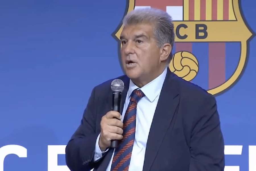 Laporta, durante la rueda de prensa