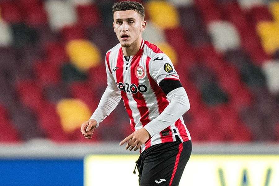 DONE DEAL: Shrewsbury swoop for Brentford striker Morgan DONE DEAL: Shrewsbury swoop for Brentford striker Morgan