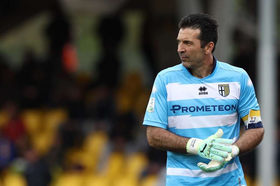Gigi Buffon, capitão e guarda-redes do Parma