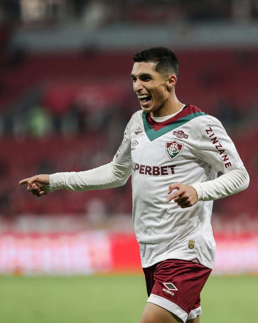 Kevin Serna foi às redes com dez minutos de bola rolando no Beira-Rio