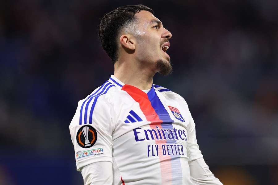 Georges Mikautadze has moved to Villarreal Georges Mikautadze has moved to Villarreal