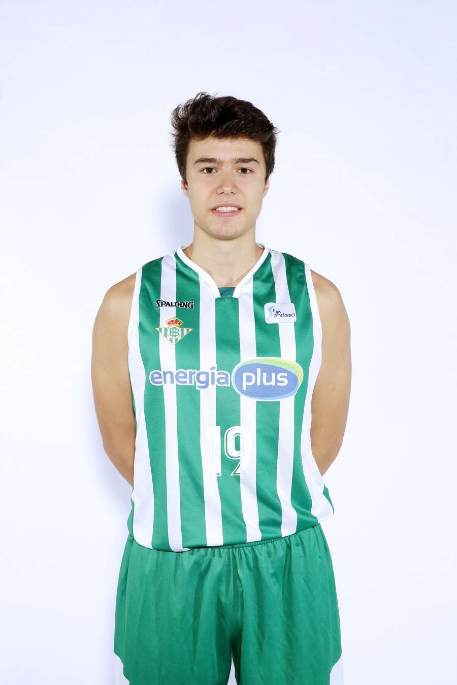 Pluta, cuando debutó con el Betis con 16 años Pluta, cuando debutó con el Betis con 16 años