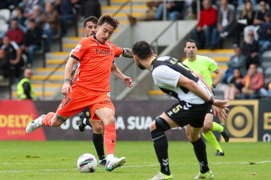 João Mendes vai jogar na Turquia