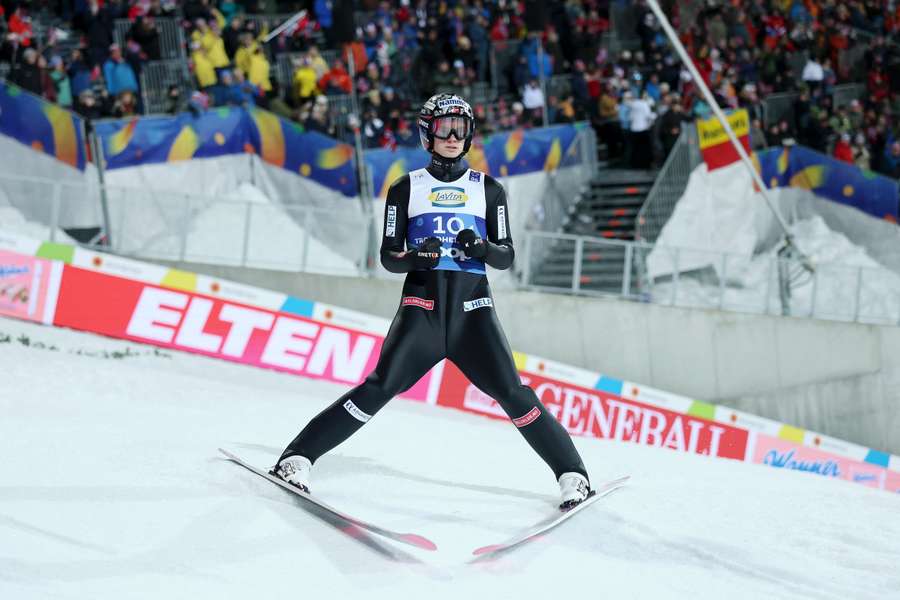 Die Anzugsdiskussion im Skispringen hat neues Feuer erhalten