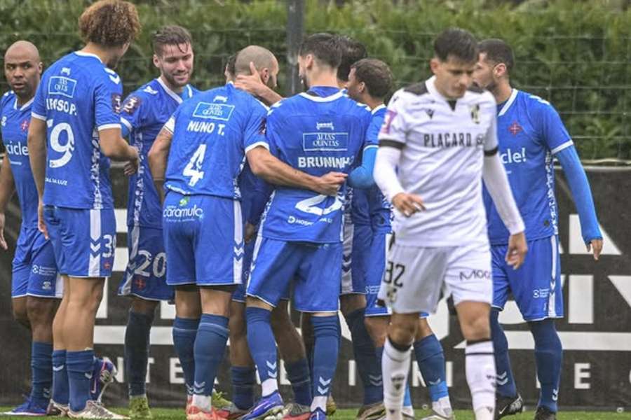 Belenenses marcou a abrir e a fechar em Guimarães Belenenses marcou a abrir e a fechar em Guimarães