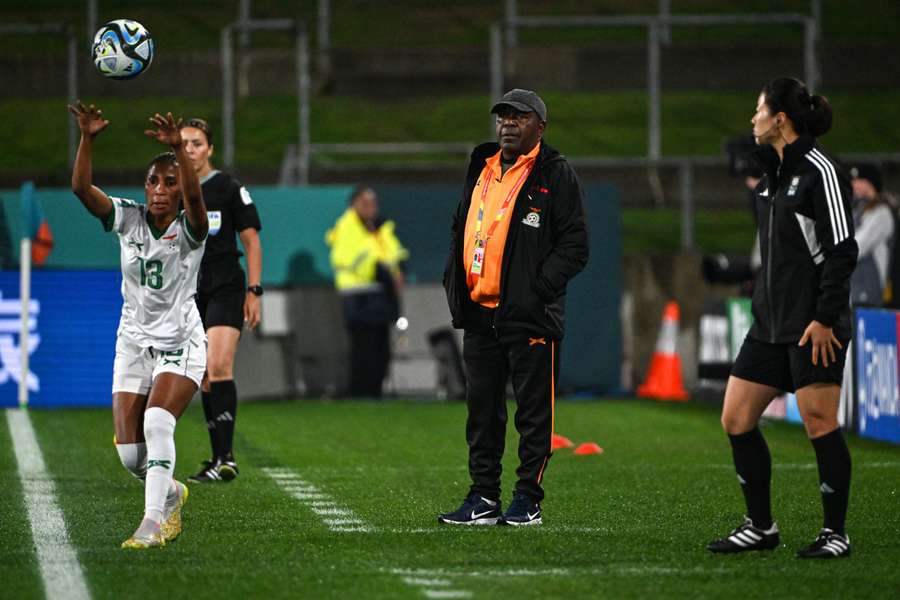 Bruce Mwape sob investigação