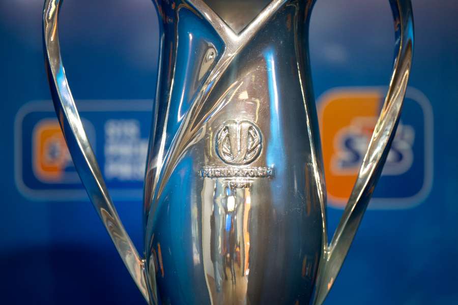 Górnik Zabrze - Raków Częstochowa: Gdzie oglądać finał Pucharu Polski? Transmisja, zapowiedź, składy i kursy