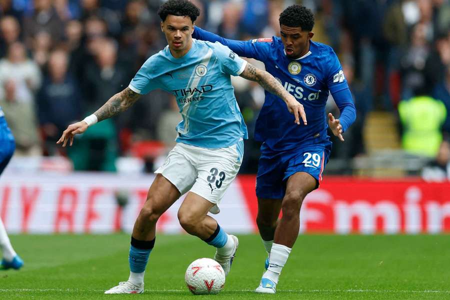 Chelsea ve finále FA Cupu hraje s Manchesterem City. Chelsea ve finále FA Cupu hraje s Manchesterem City.