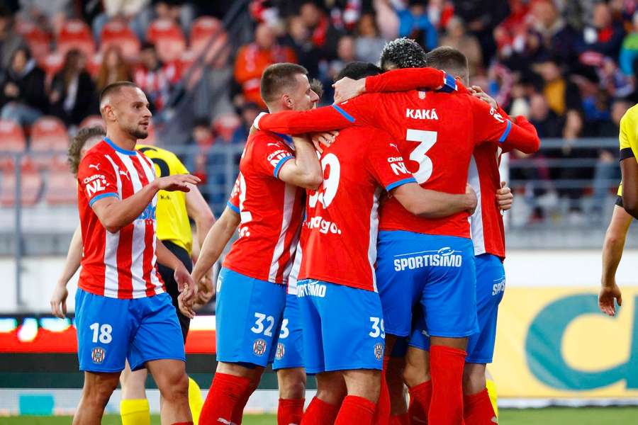 Gólová radost hráčů Zbrojovky.