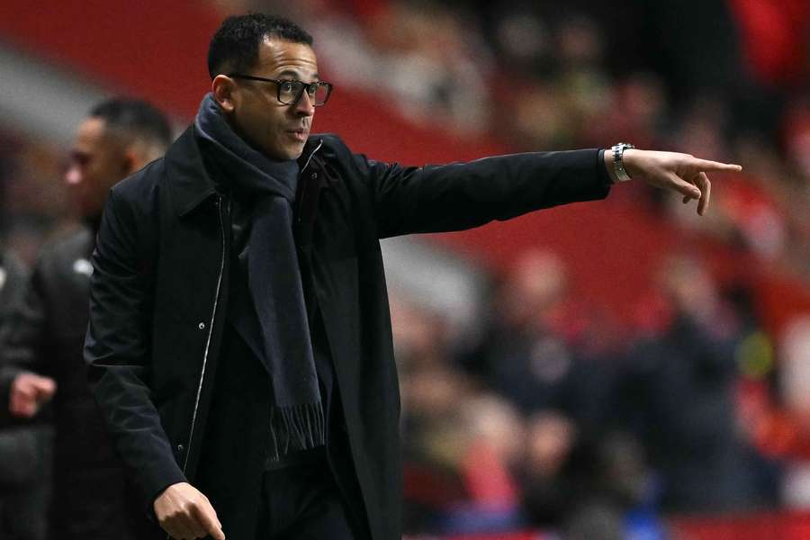 Rosenior, sur le banc de Chelsea.