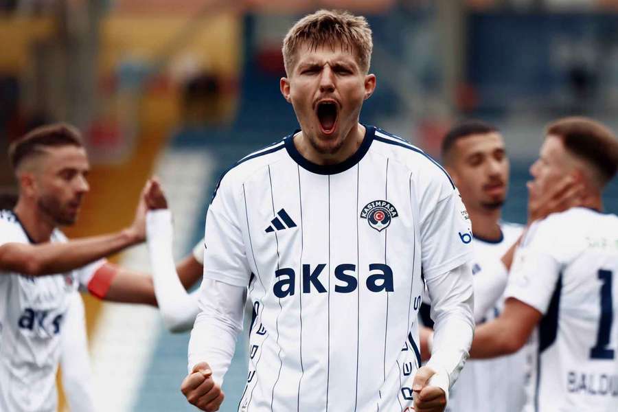 Kolejny gol Benedyczaka zapewnił zwycięstwo Kasimpasy w derbach Złotego Rogu Kolejny gol Benedyczaka zapewnił zwycięstwo Kasimpasy w derbach Złotego Rogu