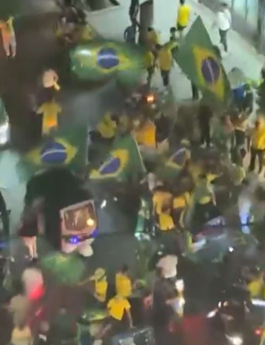 Torcida do Líbano nas ruas no dia do jogo Brasil x Marrocos Torcida do Líbano nas ruas no dia do jogo Brasil x Marrocos