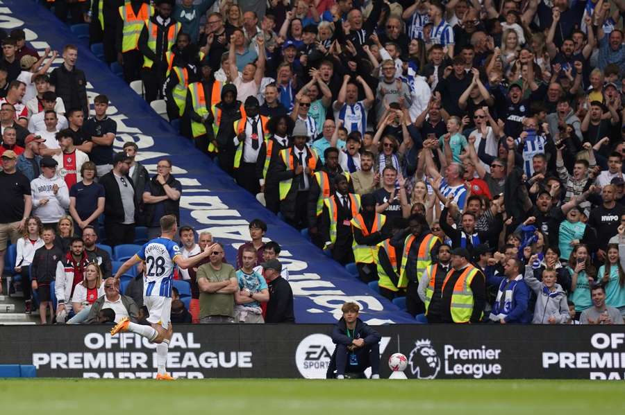 Brighton's Evan Ferguson celebrates scoring his second goal