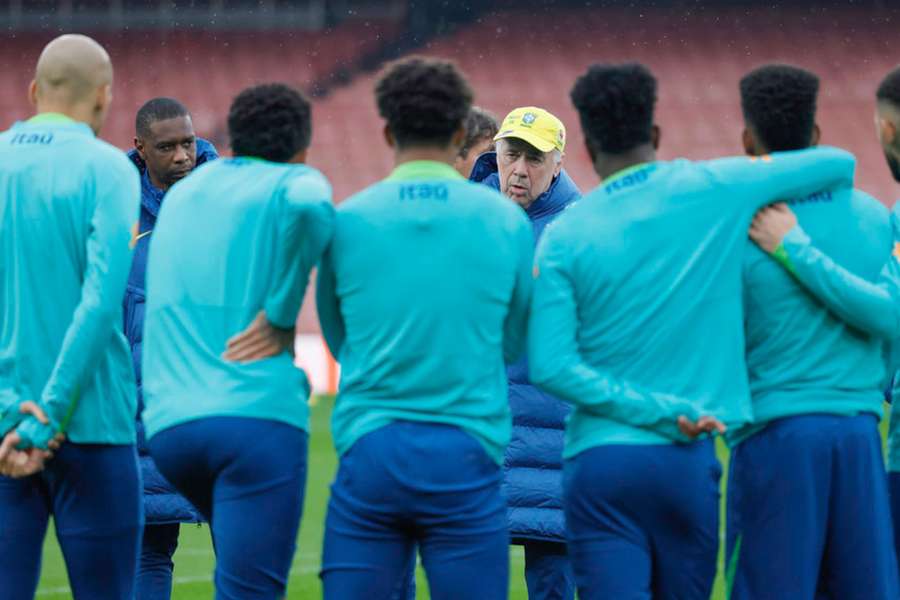 Carleto se diz feliz na Seleção