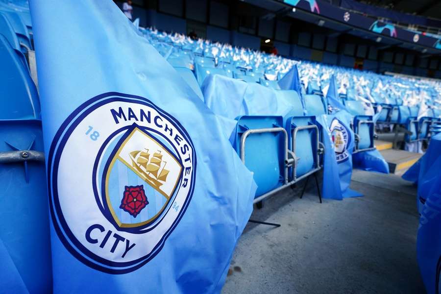 Manchester City anklages for at bryde Financial Fair Play-reglerne