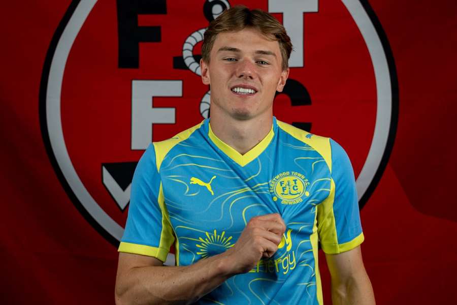 DONE DEAL: Fleetwood snap up Man Utd attacker Ennis
