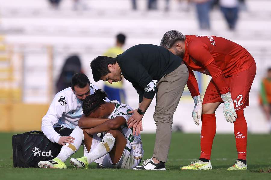 Leandro Santos após a lesão