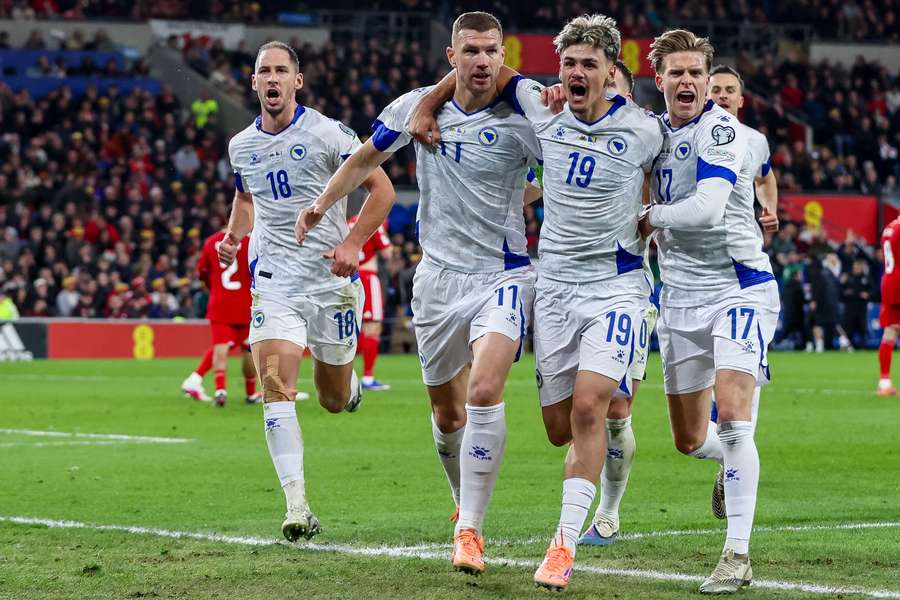 Edin Dzeko și coechipierii săi în martie 2026.