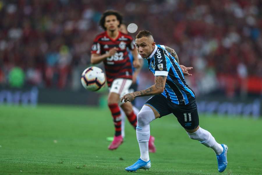 Cebolinha era do Grêmio e hoje está no Fla