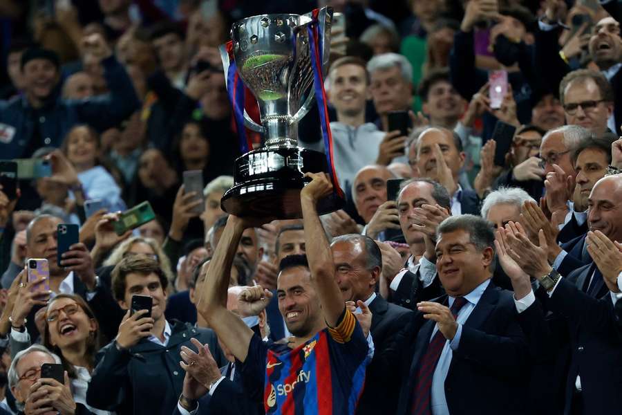 Sergio Busquets quitte le Barça sur un titre de champion