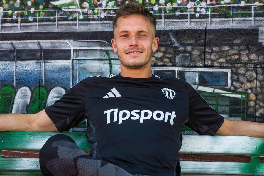 Richard Ludha bude opäť chytať Niké ligu, tentoraz za Skalicu. Richard Ludha bude opäť chytať Niké ligu, tentoraz za Skalicu.
