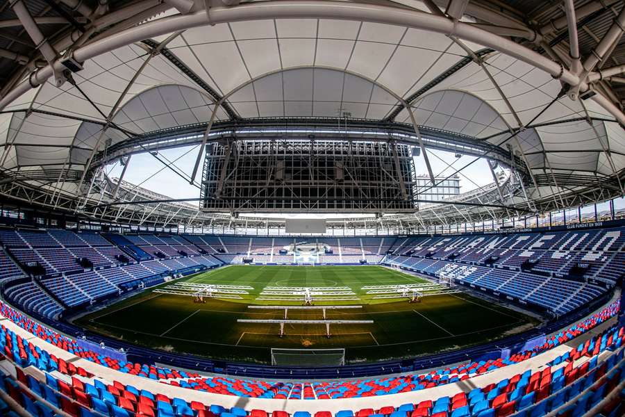 El Ciudad de Valencia deberá esperar para disfrutar del derbi Levante-Villarreal El Ciudad de Valencia deberá esperar para disfrutar del derbi Levante-Villarreal