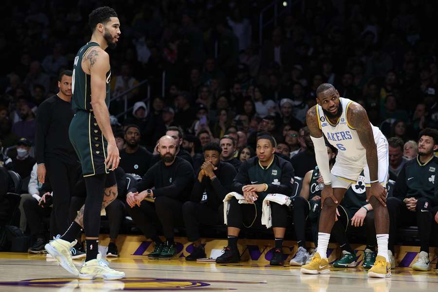 Tatum e LeBron James