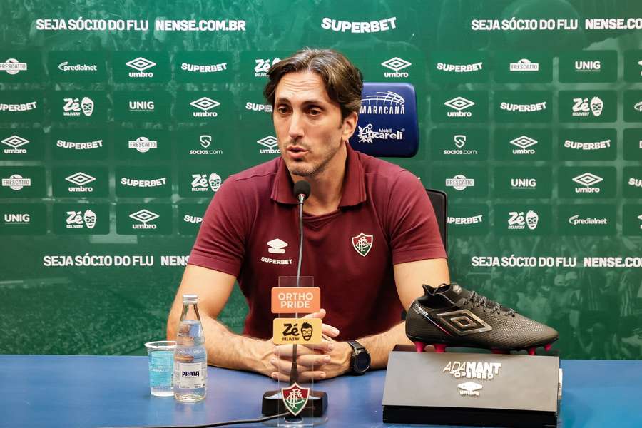 Zubeldía comandará o Fluminense no início do Campeonato Carioca