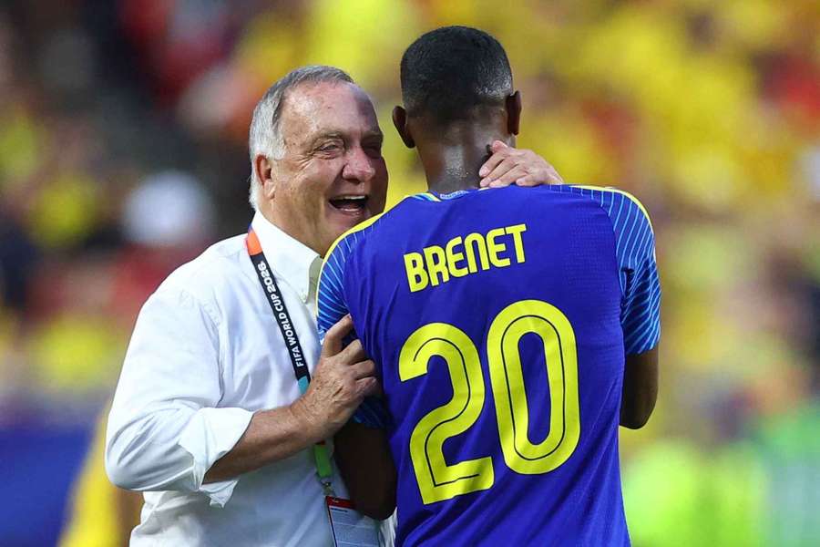 Advocaat slaví historický bod Curacaa na MS.
