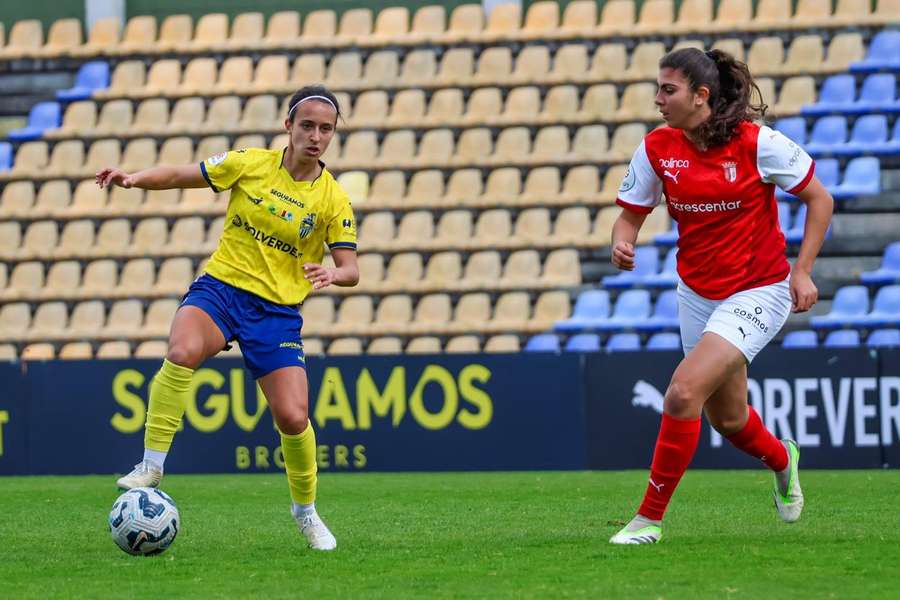 Cris Vieira em ação no jogo contra o SC Braga