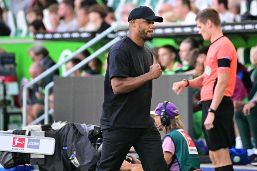 Serge Gnabry marcou o golo decisivo contra VfL Wolfsburg.