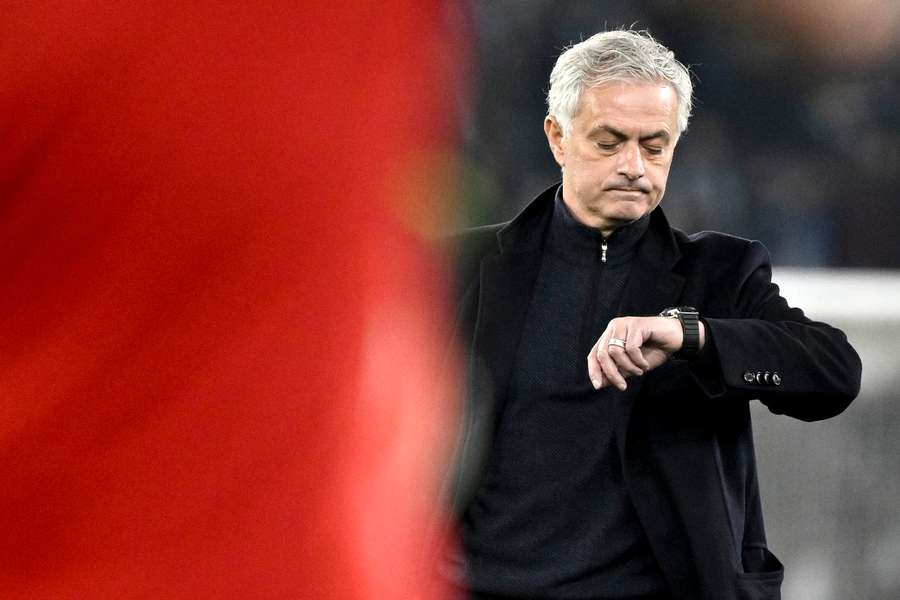 José Mourinho părăsește AS Roma