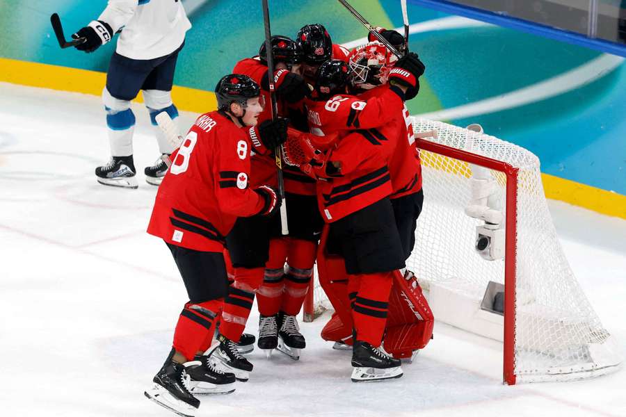 Kanada po golu w samej końcówce pierwszym finalistą igrzysk olimpijskich