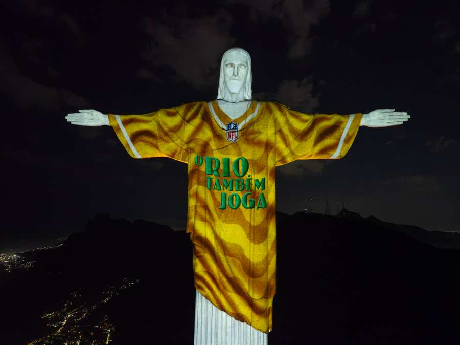 O Rio de Janeiro recebeu a NFL de braços abertos O Rio de Janeiro recebeu a NFL de braços abertos