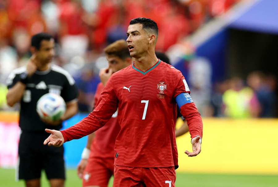 Cristiano Ronaldo Cristiano Ronaldo