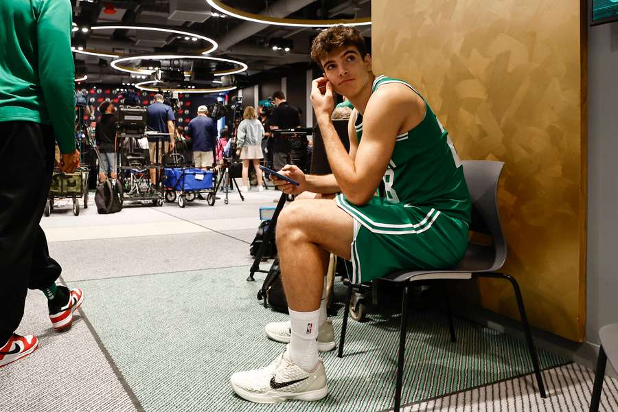 Hugo González, jugador de rotación en Boston Hugo González, jugador de rotación en Boston