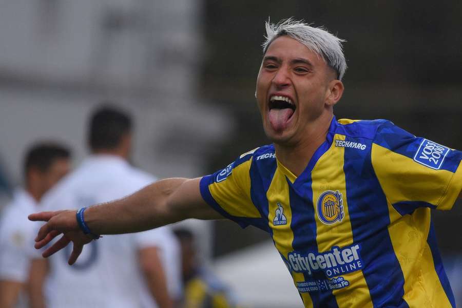 Alejo Veliz sigue sin asentarse en ningún equipo