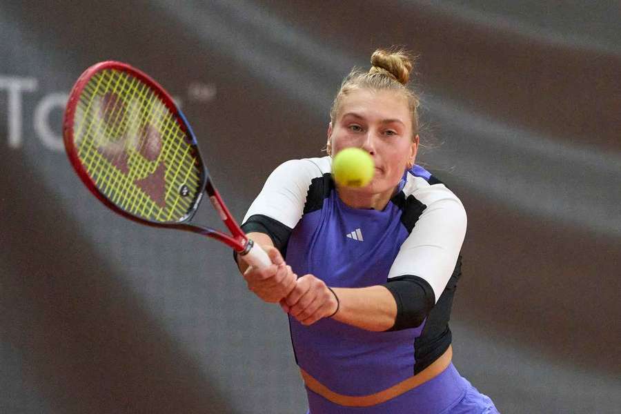 Nastasja Schunk in Action.