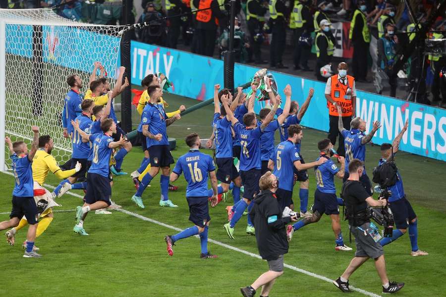 L'esultanza dell'Italia dopo la vittoria dell'Europeo del 2021