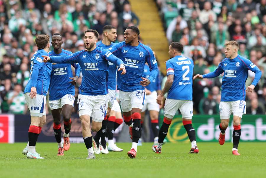 Rangers a încheiat din nou campionatul pe locul secund, în spatele rivalei Celtic, pentru al patrulea an consecutiv
