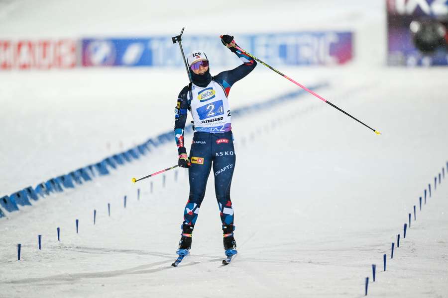 Triumf Norweżek w biathlonowej sztafecie w Oestersund, Polki dziewiąte