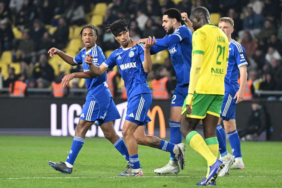 Pierwsza bramka Oyedele dla Strasbourga i zwycięstwo w ostatnich sekundach z Nantes Pierwsza bramka Oyedele dla Strasbourga i zwycięstwo w ostatnich sekundach z Nantes