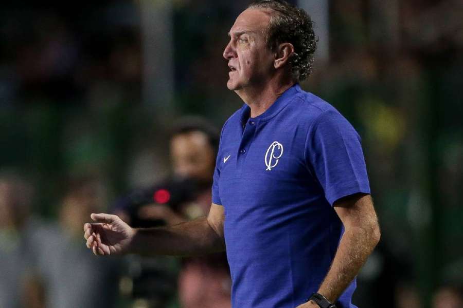 Cuca trabalhou pela última vez no Corinthians
