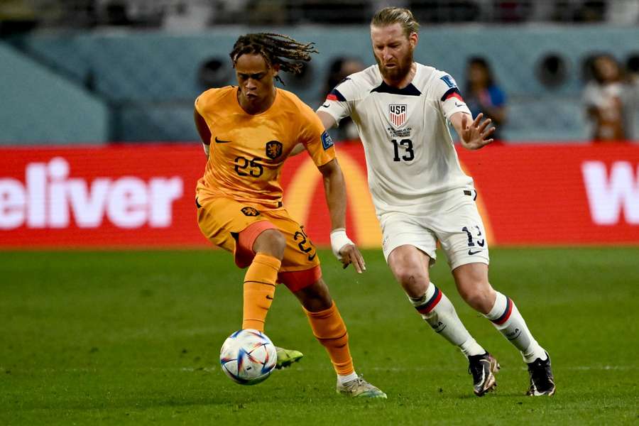 Xavi Simons is 51ste speler die bij Oranje debuteert onder bewind Louis van Gaal