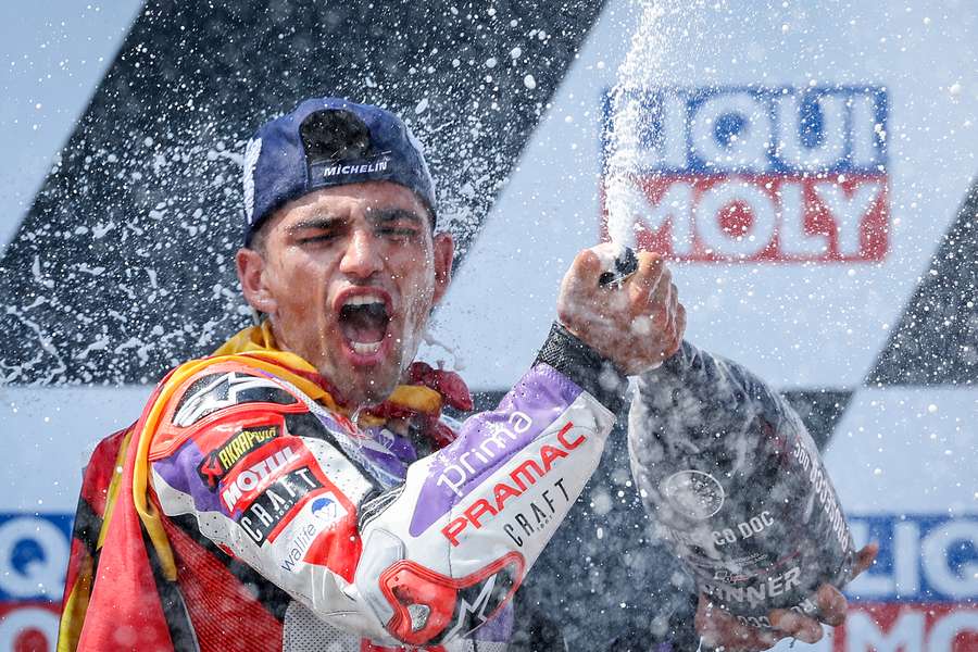 Martín segura Bagnaia e vence o Grande Prêmio da Alemanha de MotoGP