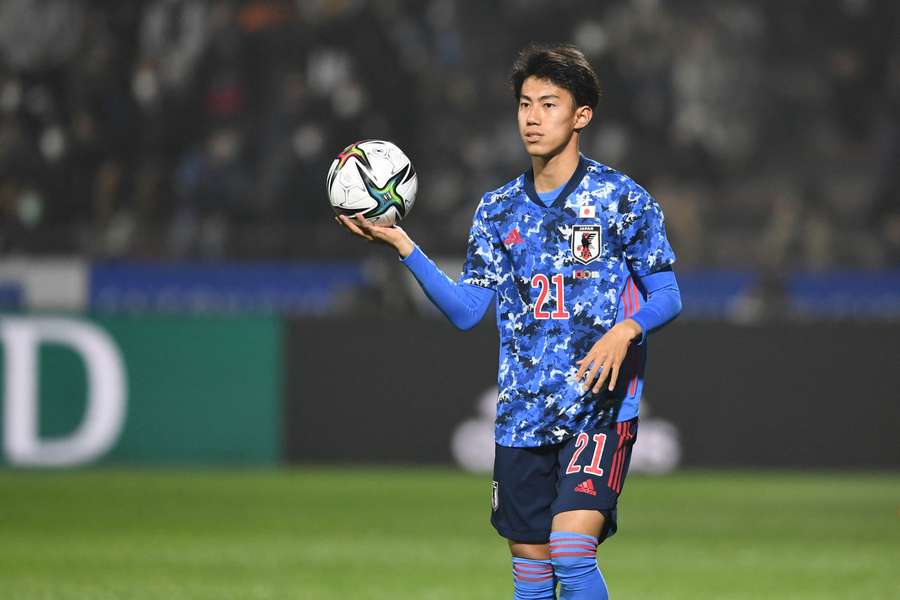 Shinya Nakano in een jeugdinterland voor Japan