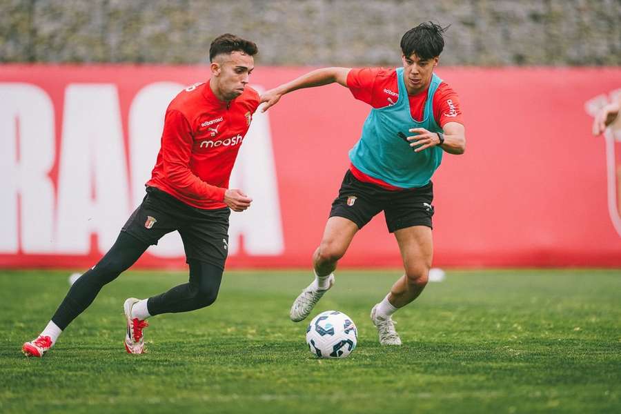 Rodrigo Macedo no treino dos bês do SC Braga